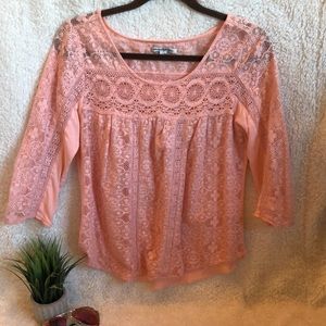 American eagle outfitters peach colored shirt